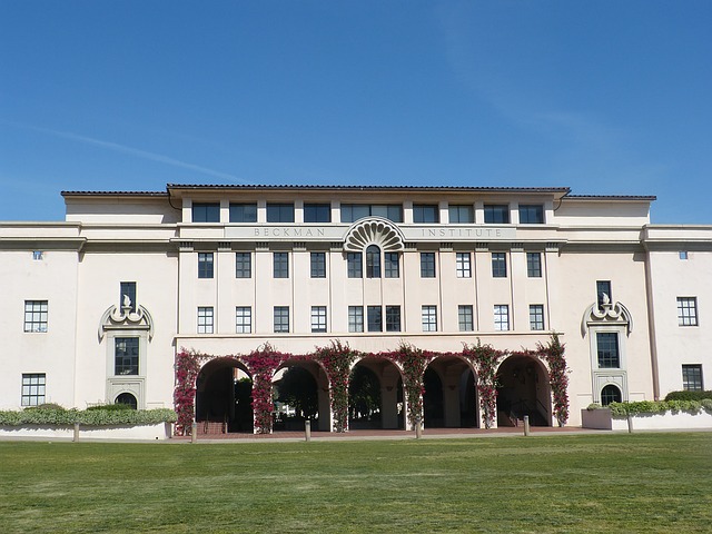 美国加州理工学院排名